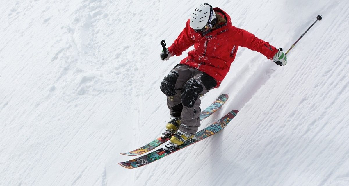 11 Best Budget Ski Pants That Are Durable