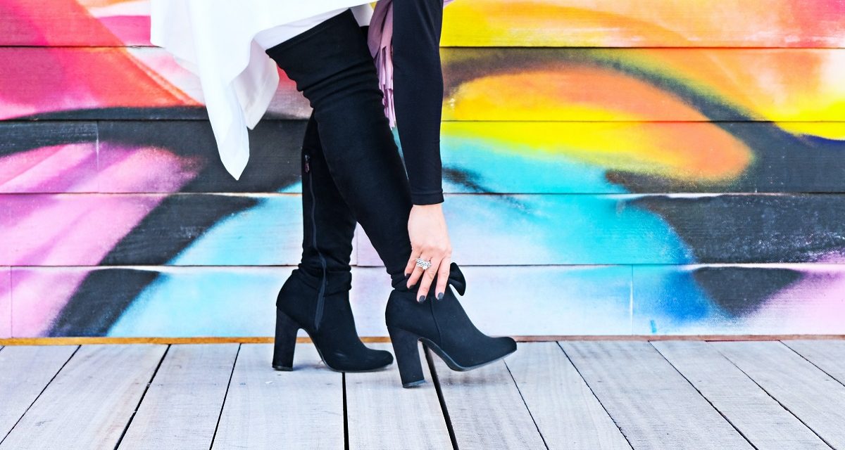 How To Wear Booties With Jeans: 7 Tips & Tricks