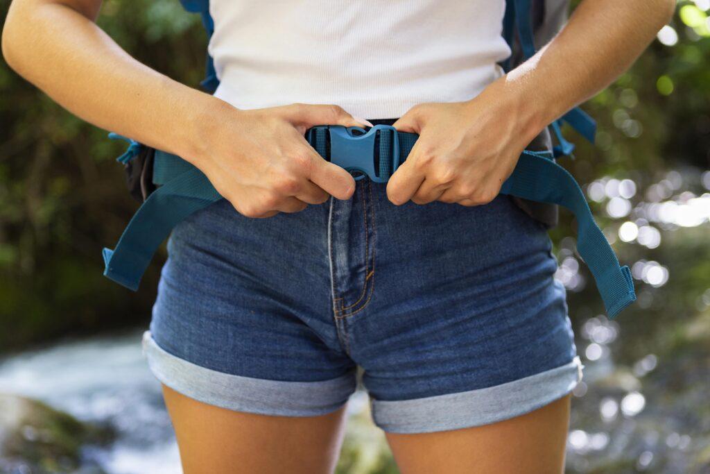 Why Women's Jeans Don't Have Pockets