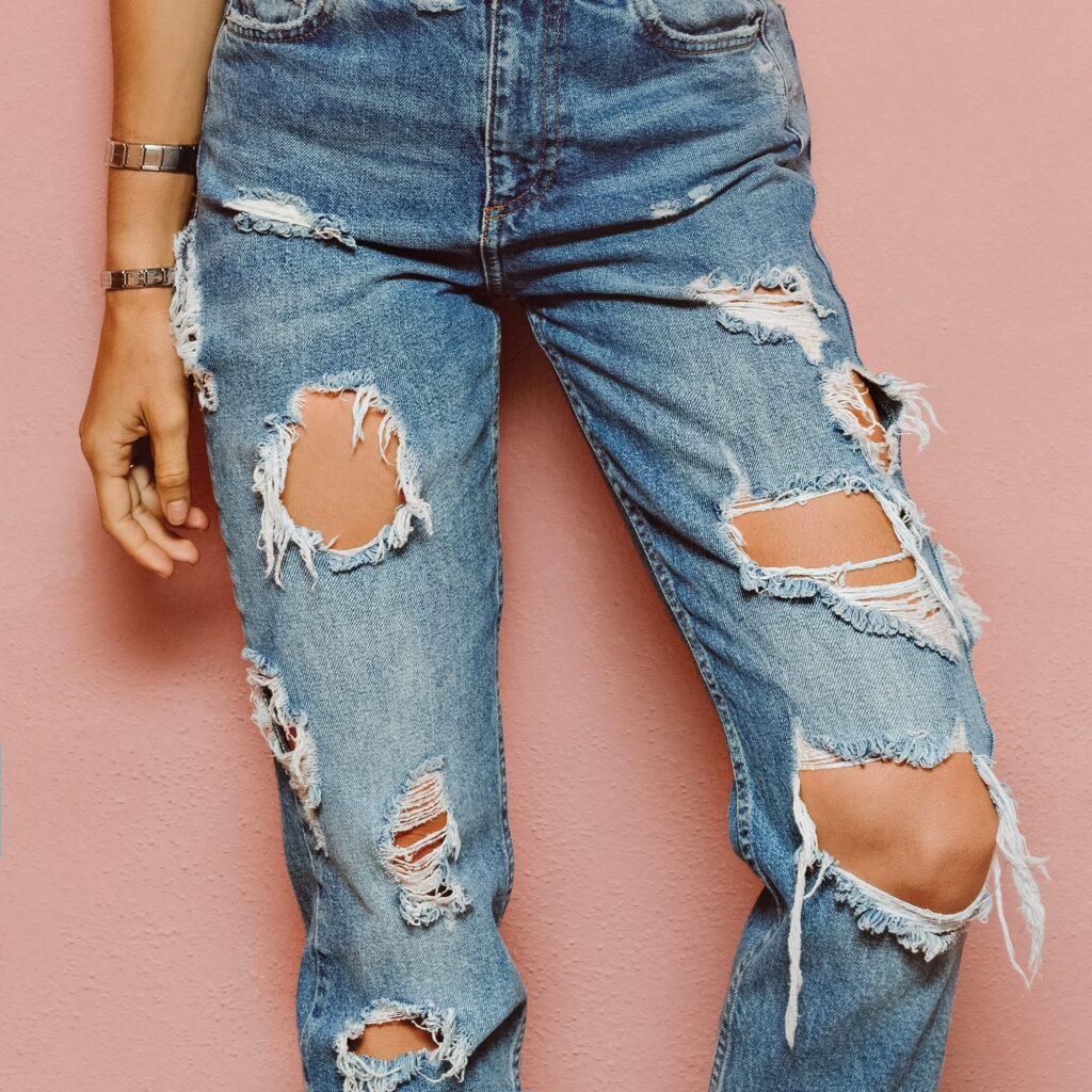 Why Are Distressed Jeans So Popular